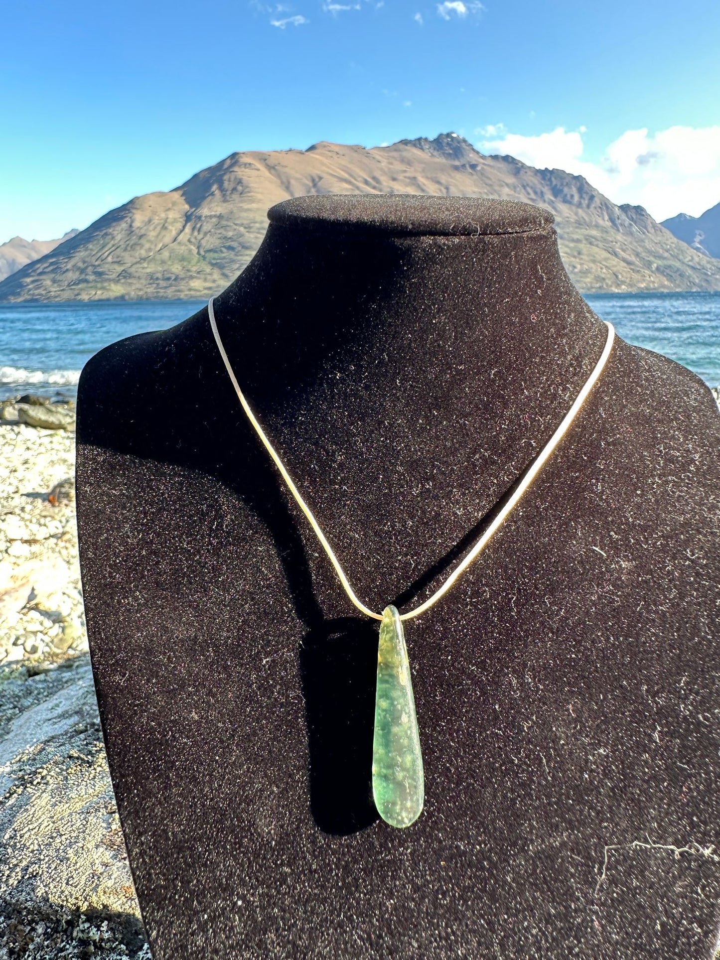 Pounamu 41x9mm (P009)