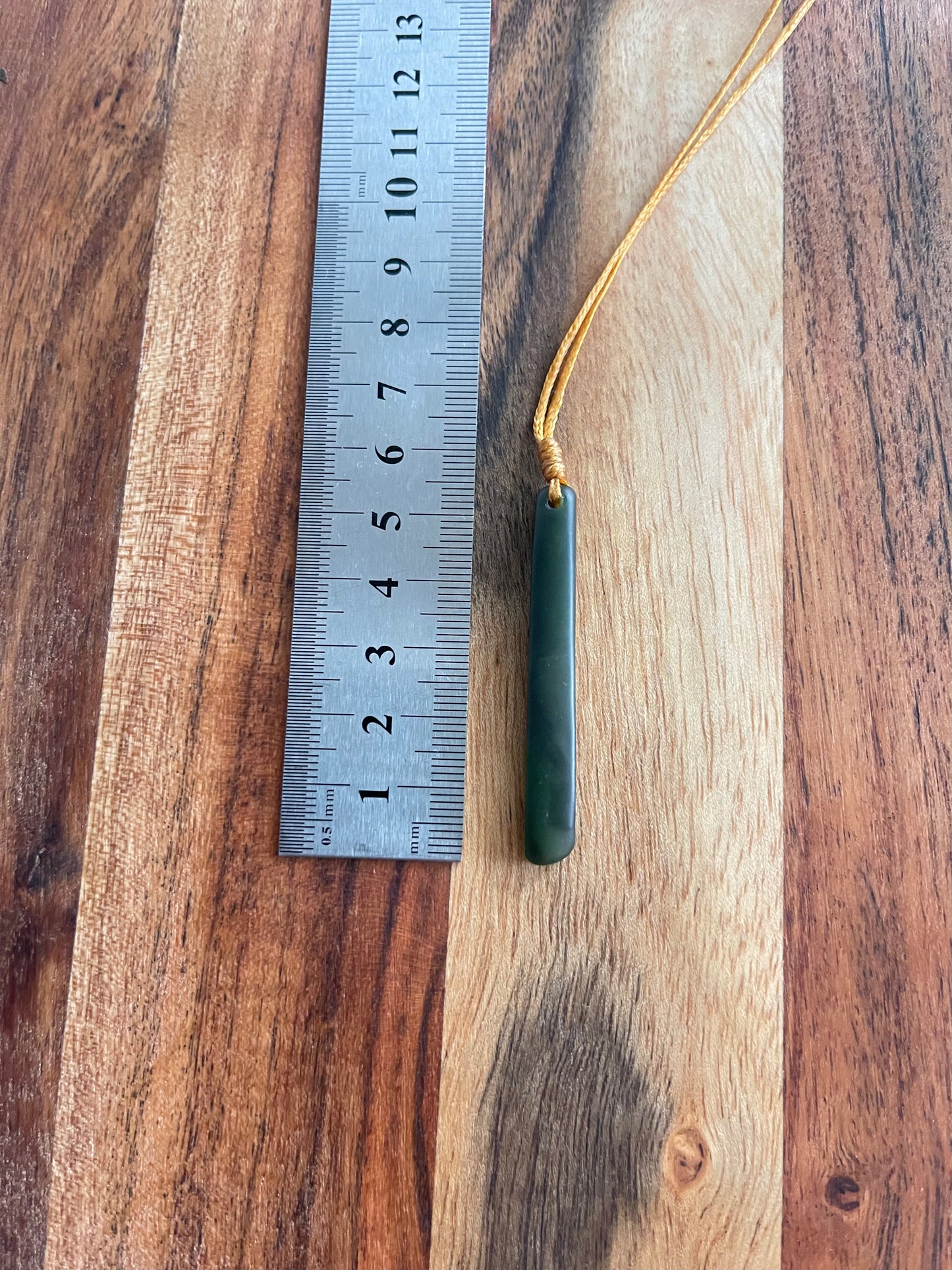 Pounamu 55x6mm (P012)