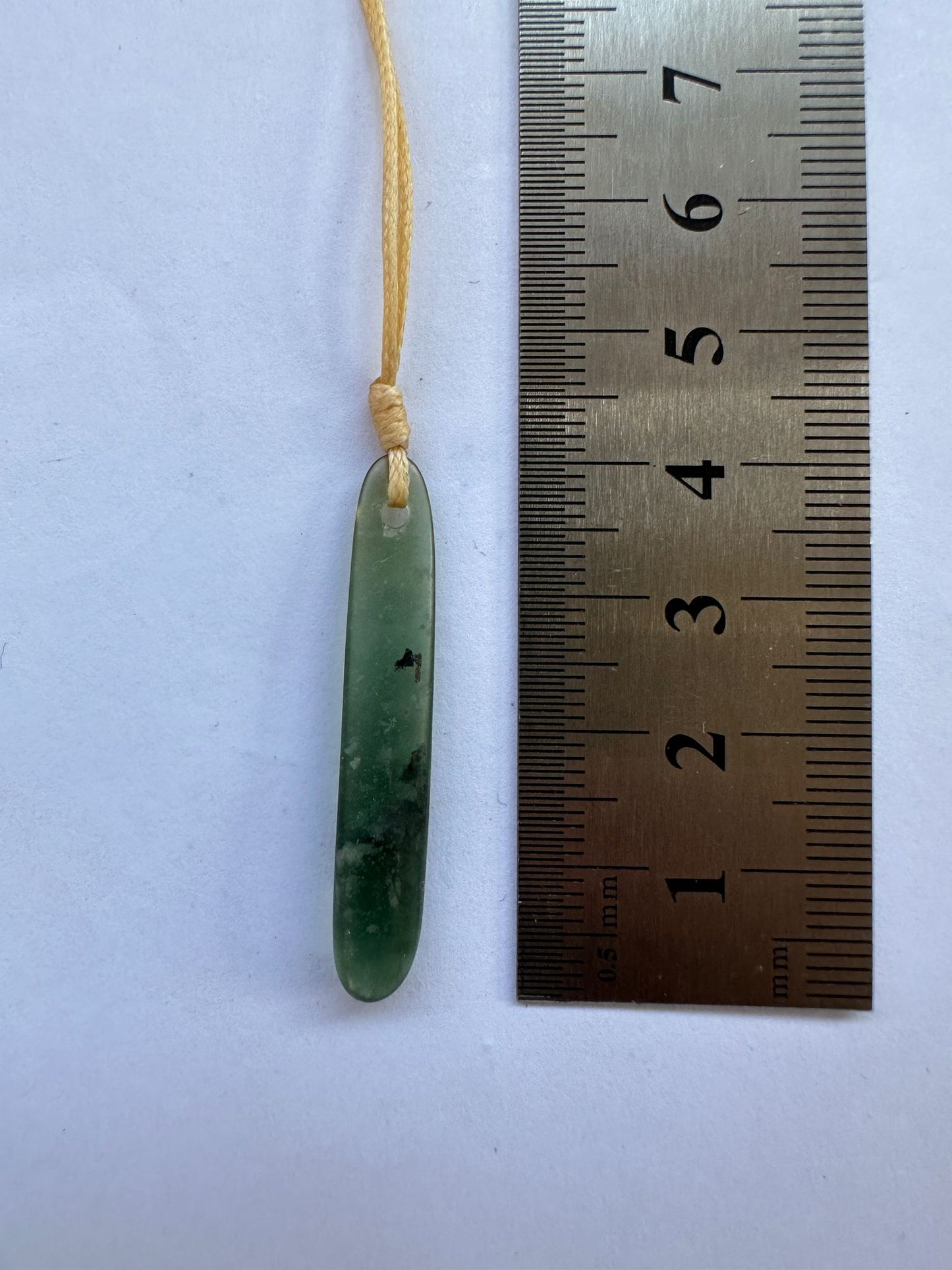 Pounamu 46x8mm (P008)