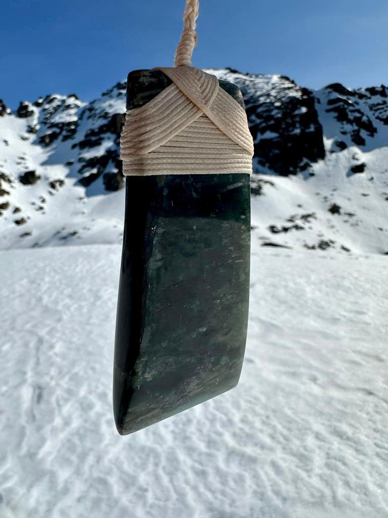 Pounamu 95x55mm (P040)