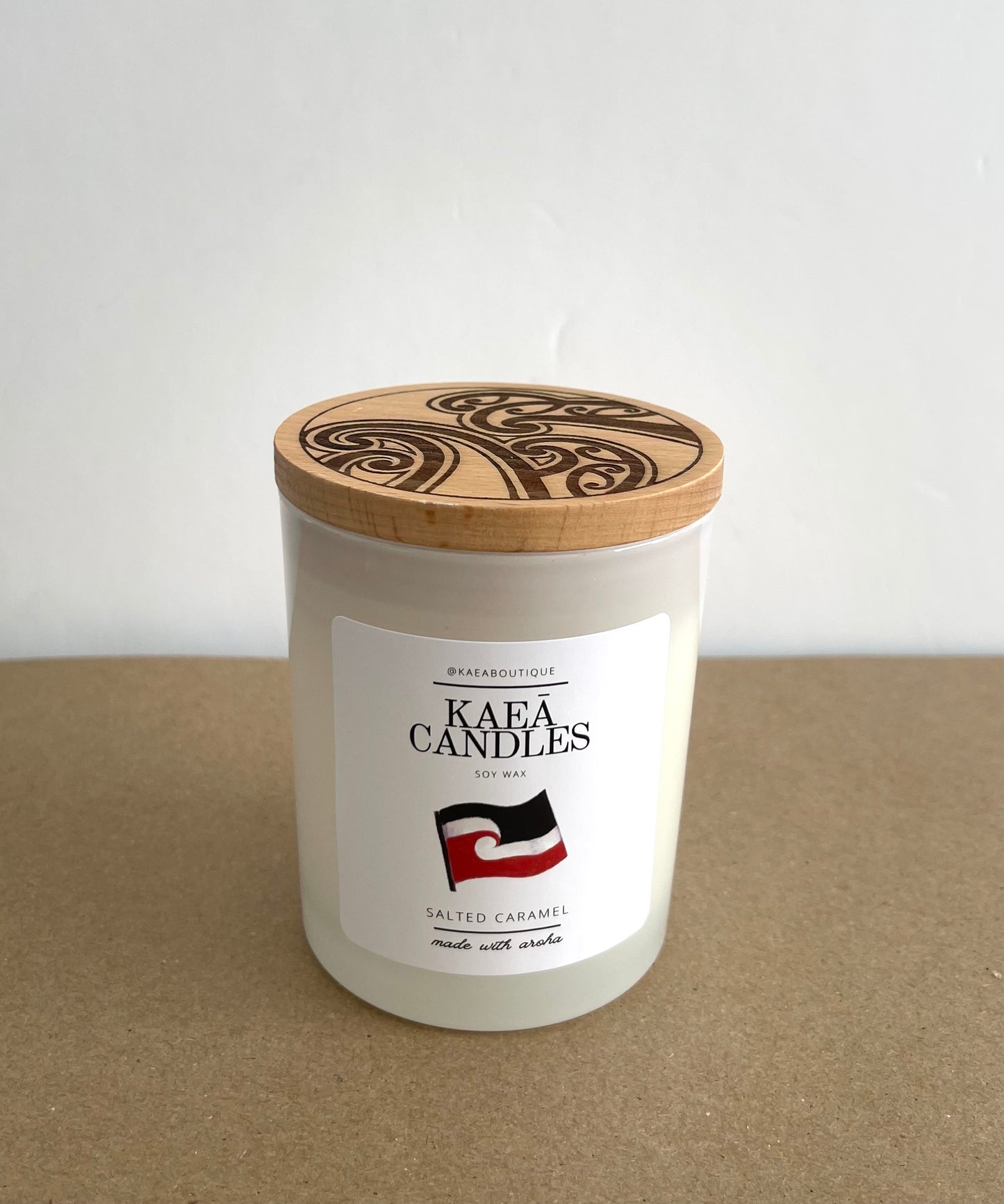 Candles (Large) 285g
