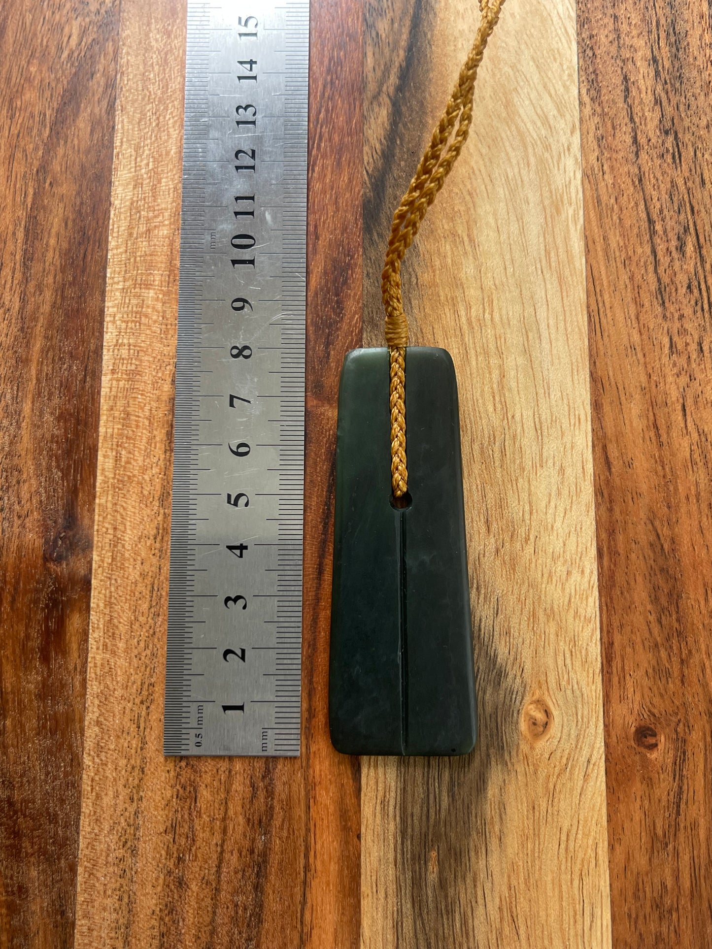 Pounamu 80x28mm (P032)