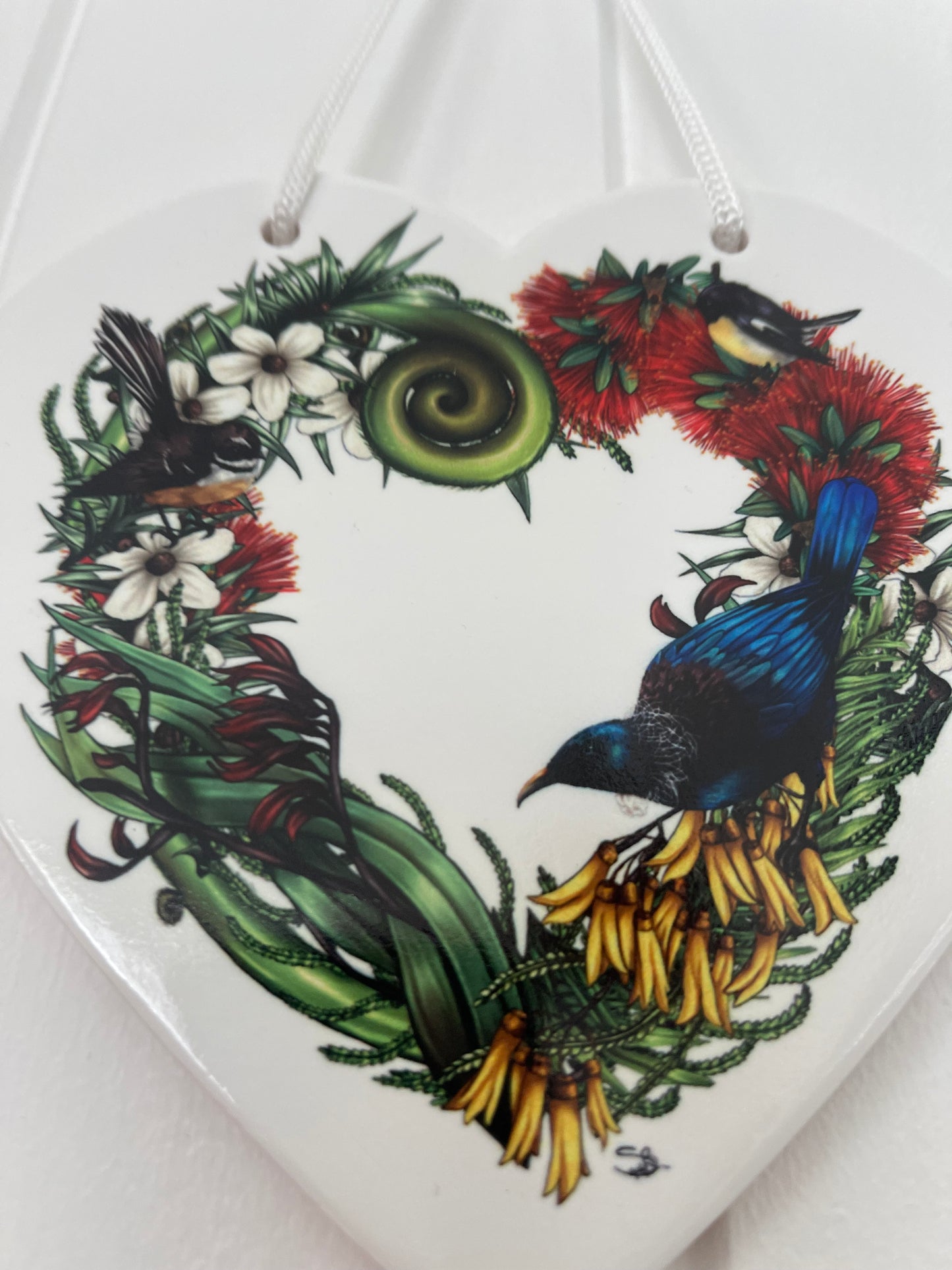 Heart Tile - Tūī Garden