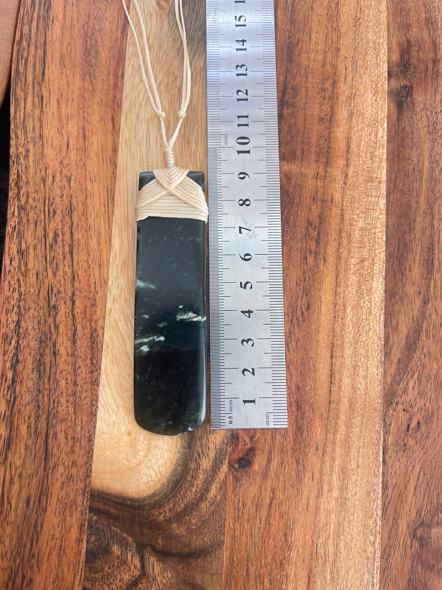 Jade | Pounamu 92x22mm (P042)