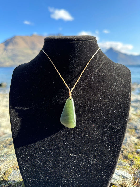 Jade | Pounamu 37x20mm (P018)