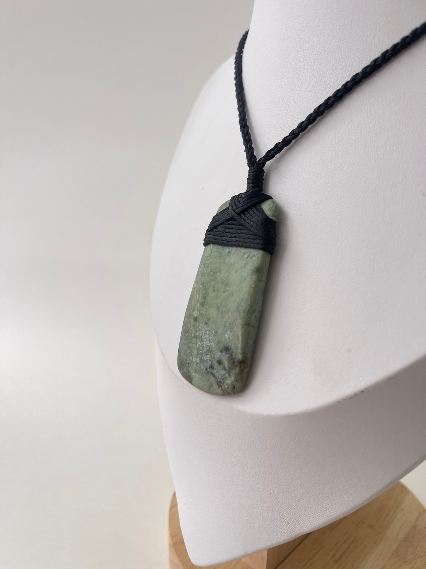 Pounamu Necklace 56x35mm