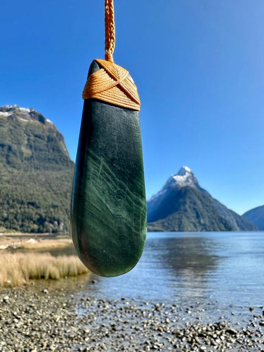 Jade | Pounamu 85x40mm (P036)