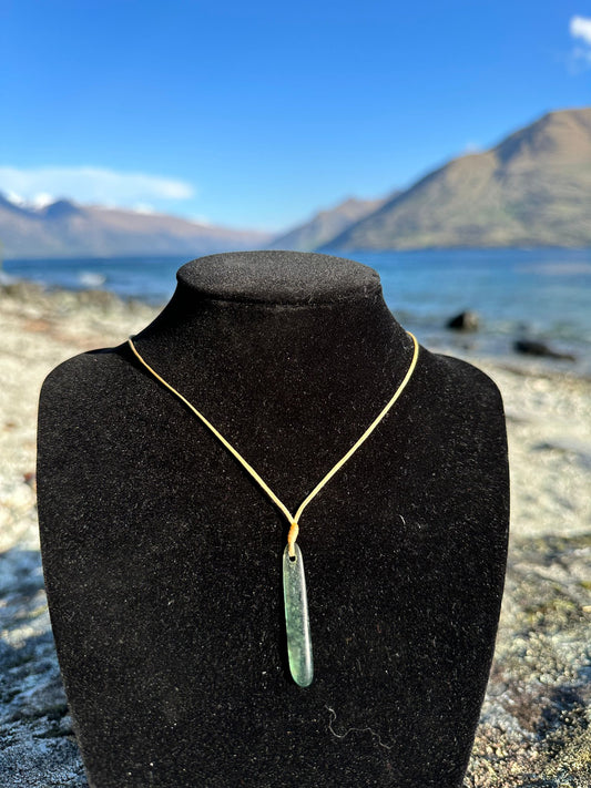 Jade | Pounamu 46x8mm (P008)